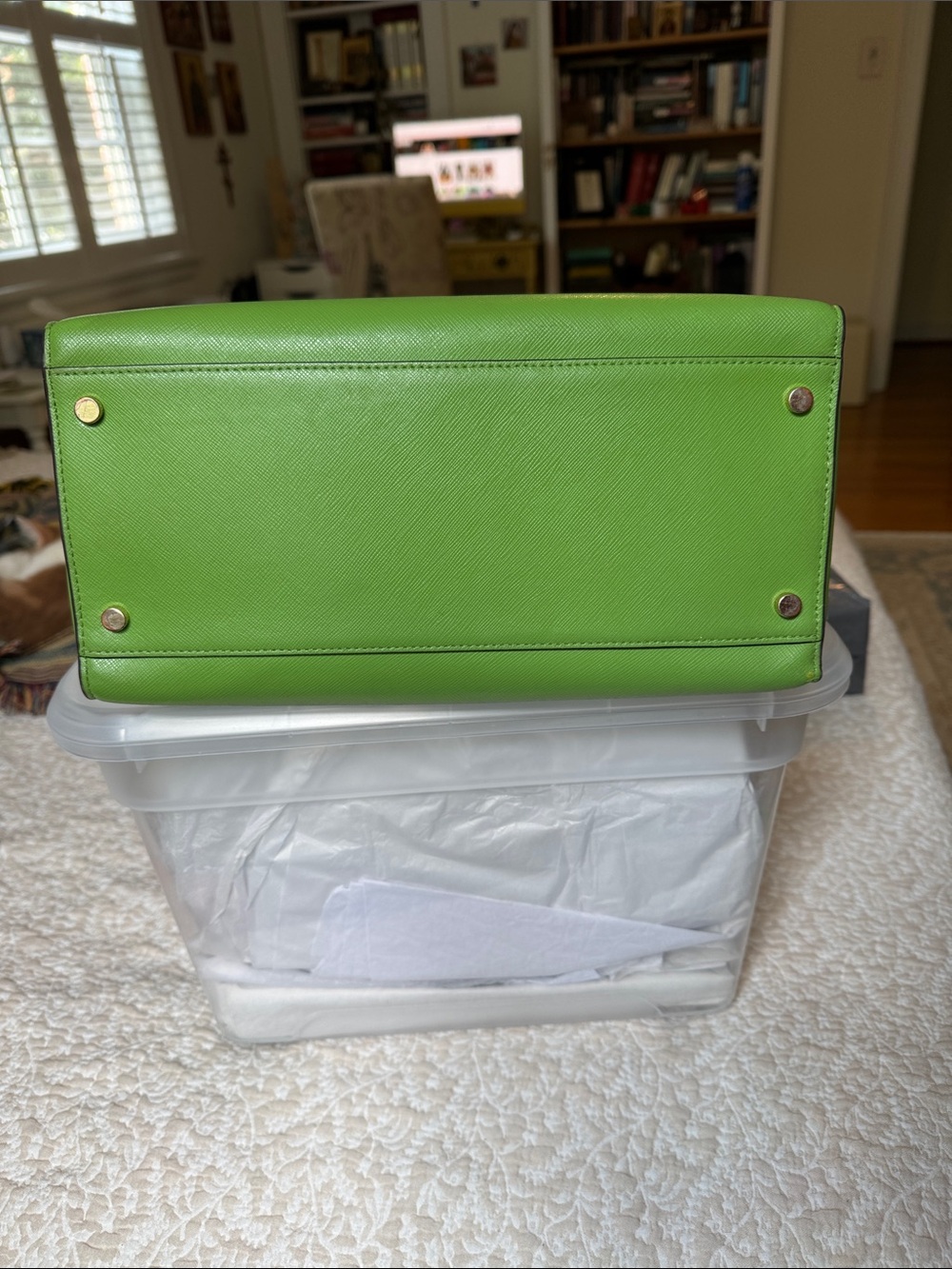 kate spade kelly green leather satchel with crossbody strap, new without tag - Picture 5 of 16